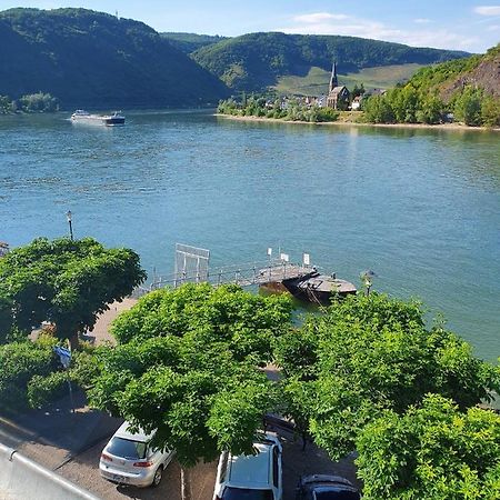Grosse Wohnung Mit Rheinblick 보파르트 외부 사진