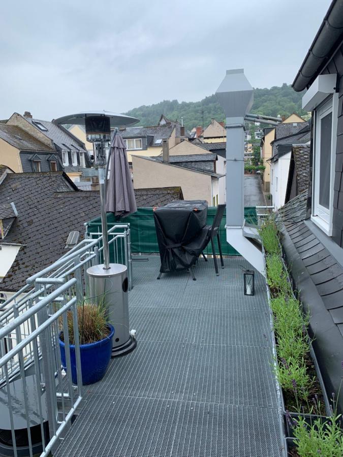 Grosse Wohnung Mit Rheinblick 보파르트 외부 사진